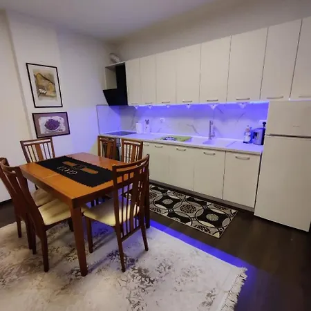 Apartment Apartment * Τίρανα